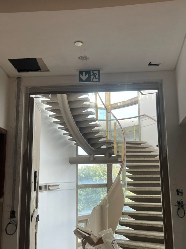 renovation of al ain ruler's representative court